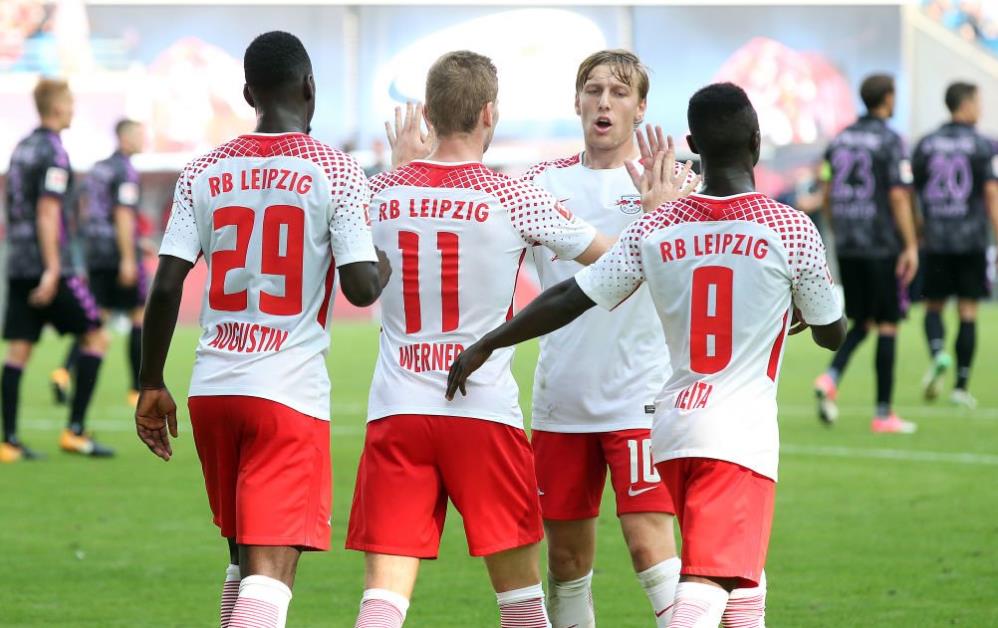 引擎上更容 引擎上更容