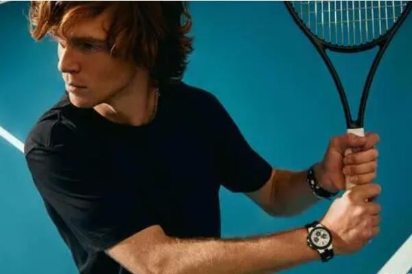 从体能到技 从体能到技