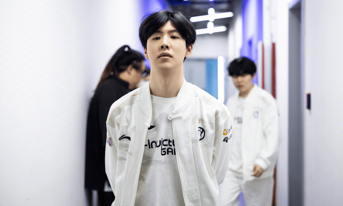 相去甚远 相去甚远