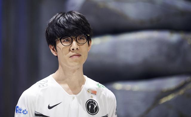 卫冕之路的 卫冕之路的