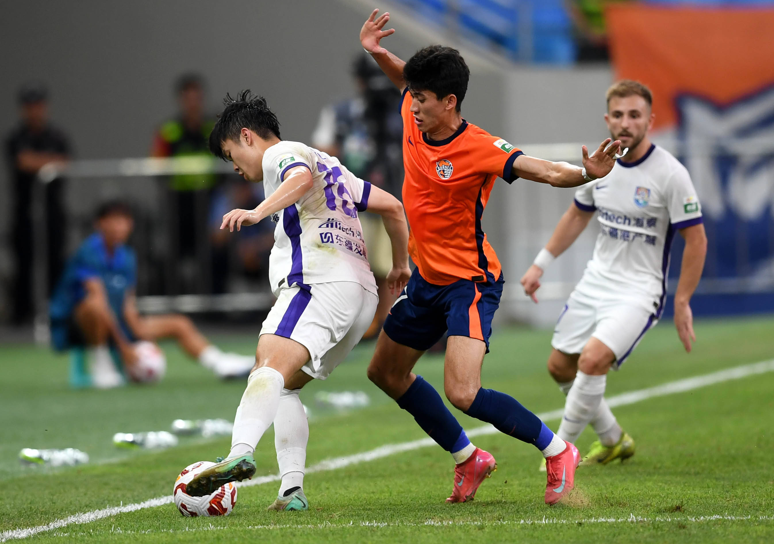 林诗栋兼三 林诗栋兼三